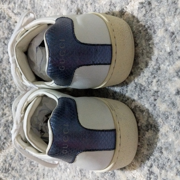 GUCCI SNEAKERS - Picture 6 of 16